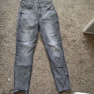 Women’s jeans